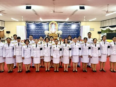 นางเยาวนิต หล่อประดับเพชร ผตจ.นครปฐม เข้าร่วมเป็นเจ้าภาพพิธีบำเพ็ญกุศลสวดพระอภิธรรมสมเด็จพระนางเจ้าสิริกิติ์ พระบรมราชินีนาถ พระบรมราชชนนีพันปีหลวง 12 พฤศจิกายน 2568